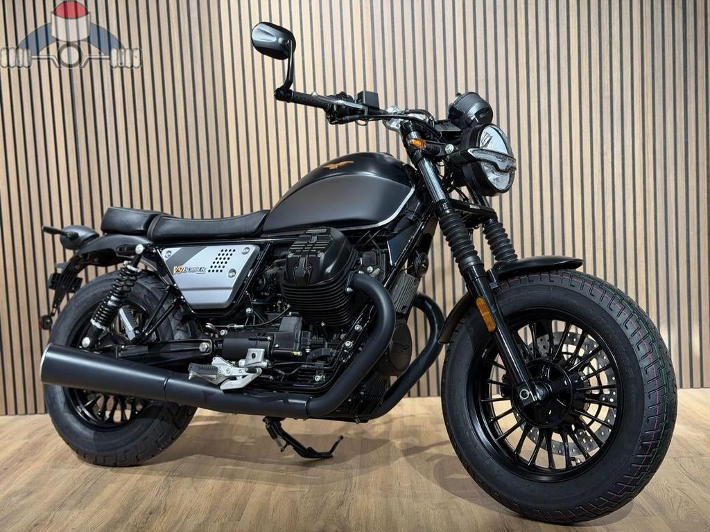 MOTO GUZZI V 9 BOBBER SPECIAL 2026, 853 cc, 2 cilinders, Motorrijbewijs A, Bedrijf