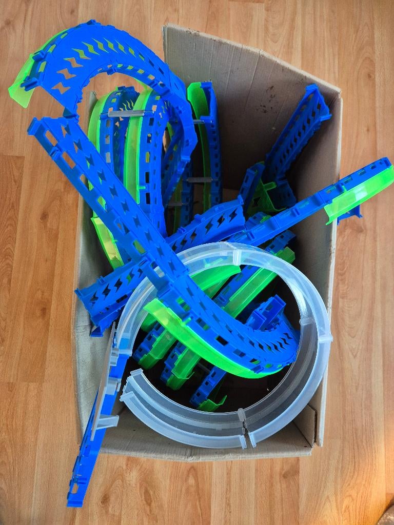 Te Koop wave Racebaan  met looping, Overige merken, Gebruikt, Ophalen of Verzenden, Met looping