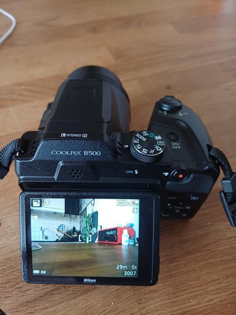 Mooie Nikon coolpix B500, digitale camera., Ophalen of Verzenden, Zo goed als nieuw, Nikon, 8 keer of meer