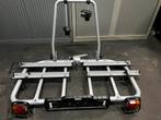Thule easybase platform/fitsendrager, Ophalen, 2 fietsen, Zo goed als nieuw, Trekhaakdrager