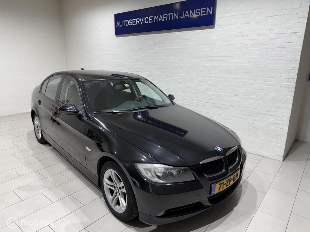 BMW 3-serie 316i Business Line Navi, Auto's, 4 cilinders, Origineel Nederlands, Bedrijf, Handgeschakeld