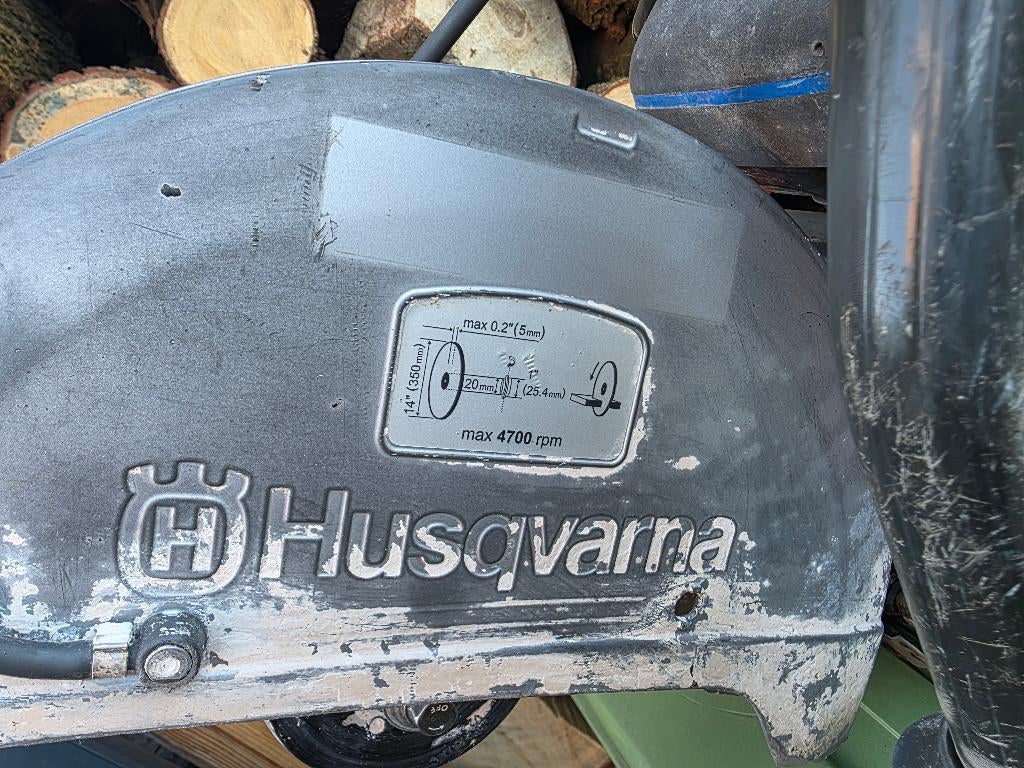 Husqvarna banden zaag motorslijper 350mm, Tuin en Terras, Ophalen of Verzenden, Gebruikt, Overige soorten, Husqvarna