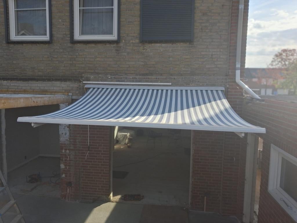 Zonnescherm, Ophalen, Gebruikt, Knikarmscherm