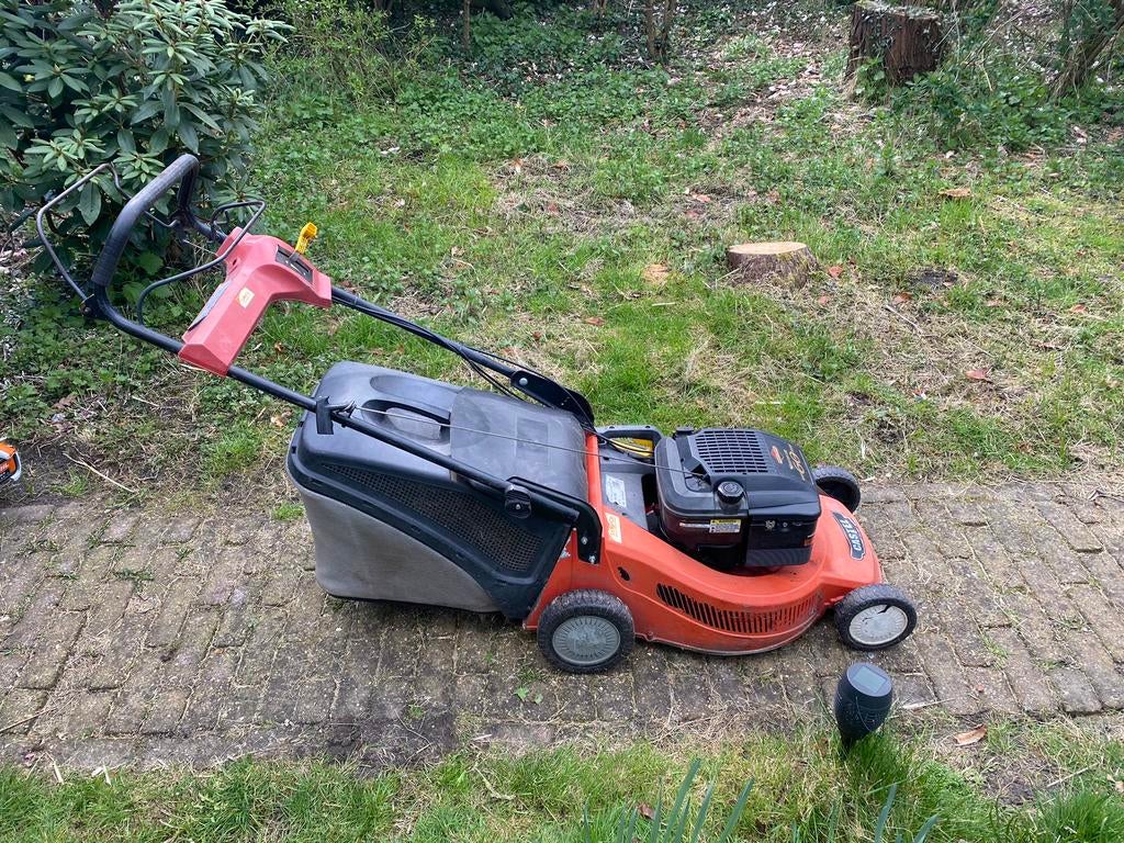 Grasmaaier briggs & stratton, Ophalen, Gebruikt