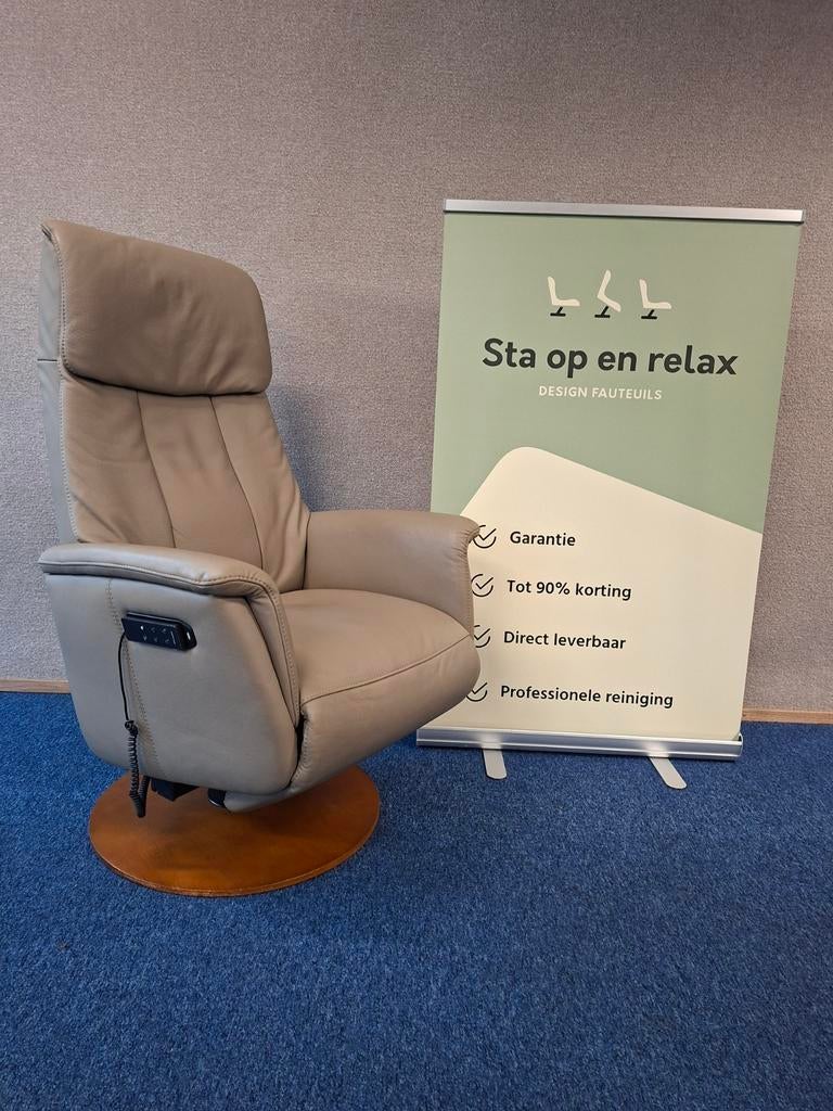 Sta op relax fauteuil Prominent S-100 Als nieuw Extra luxe !
