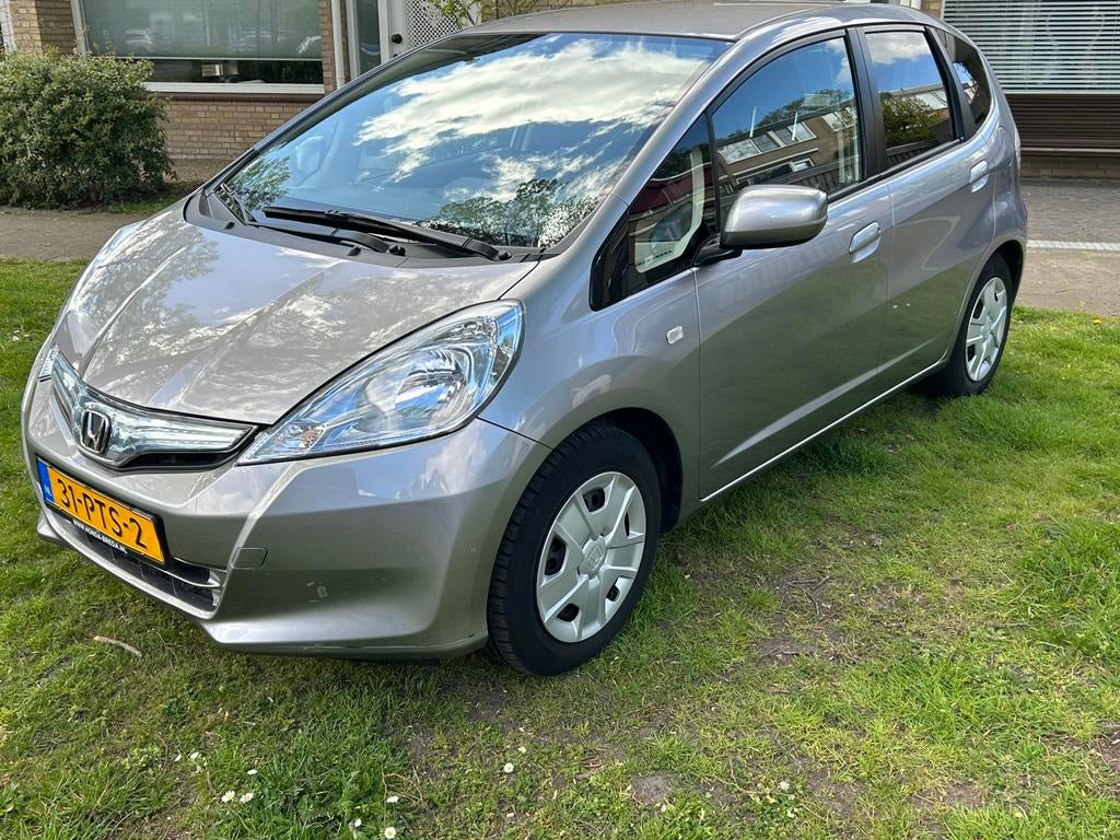 Honda Jazz 1.4 I-vtec 102pk CVT 2011 Grijs, Auto's, Honda, 4 cilinders, 49 €/maand, Origineel Nederlands, 22 km/l
