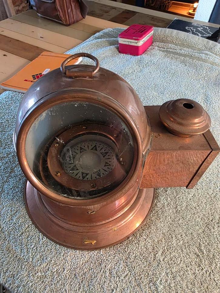 Kompas. In koperen behuizing., Antiek en Kunst, Antiek | Koper en Brons, Ophalen of Verzenden