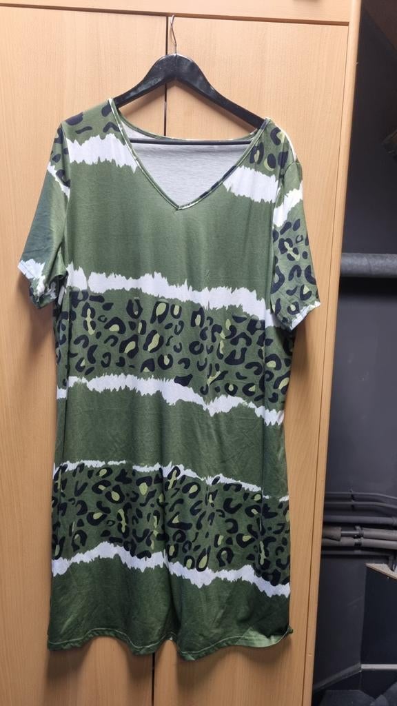 Groene jurk Shein maat 46/48, Maat 46/48 (XL) of groter, Ophalen of Verzenden, Gedragen, Groen