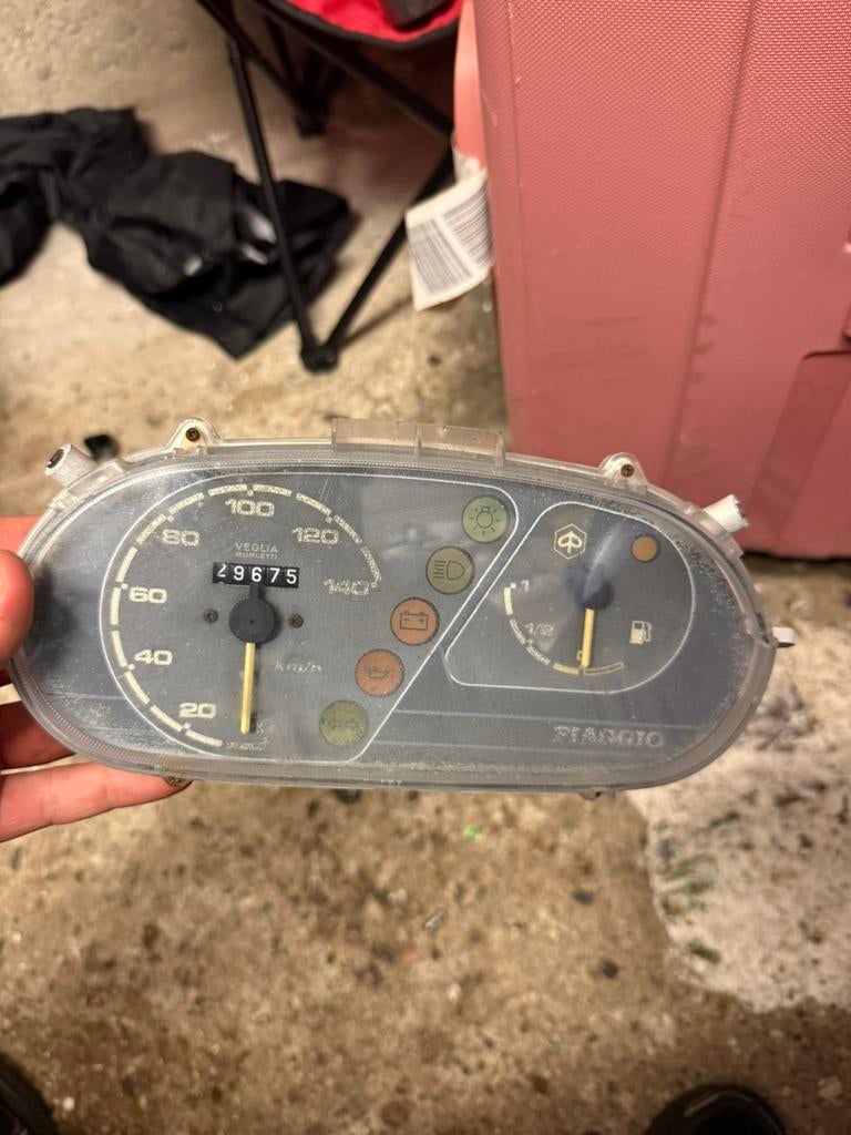 Skr teller, Fietsen en Brommers, Brommeronderdelen | Scooters, Ophalen of Verzenden, Zo goed als nieuw, Overige typen, Piaggio