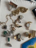 Lot sieraden horloge enz, Verzenden