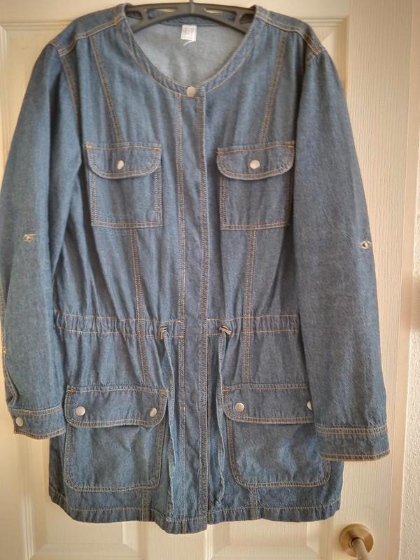 Dames Spijkerjas maat 42, Kleding | Dames, Jassen | Zomer, Zo goed als nieuw, Maat 42/44 (L), Blauw, Ophalen of Verzenden