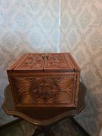 Antiek Fries Houtsnijwerk Naaikistje – Dubbeldiep Gestoken, Ophalen of Verzenden