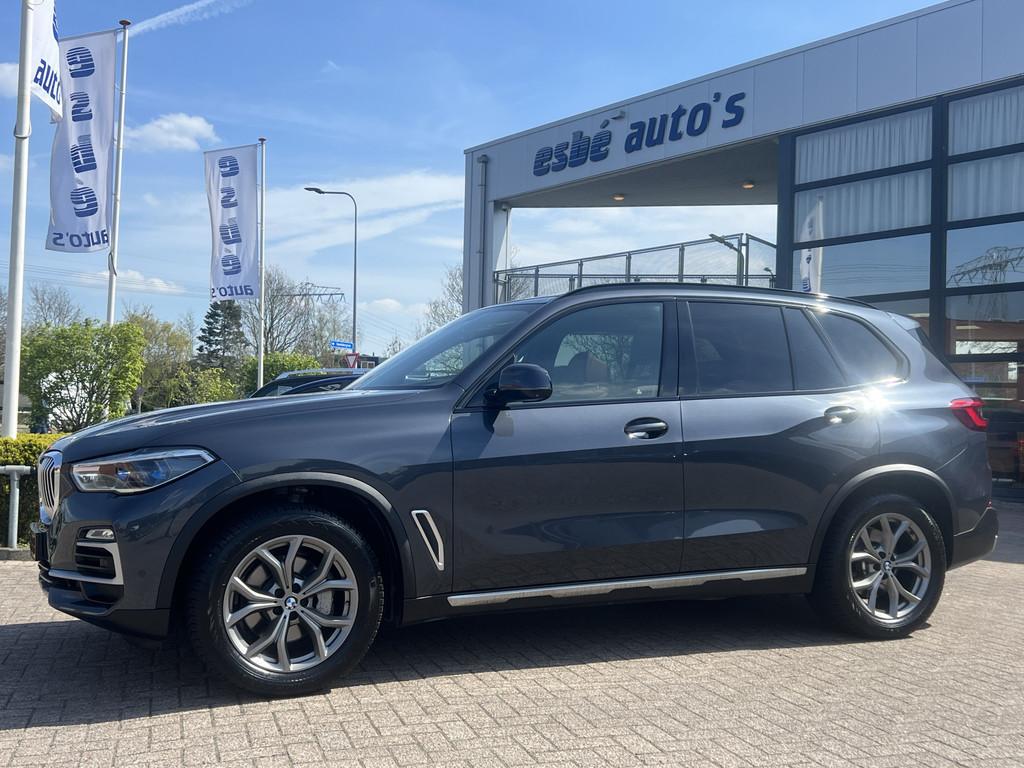 BMW X5 xDrive30d High Executive X-Line Luchtvering Individua, Gebruikt, 2993 cc, Met garantie (alle), 255 €/maand