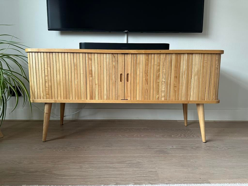 Zuiver tv-meubel, Huis en Inrichting, Kasten | Dressoirs, Zo goed als nieuw, 25 tot 50 cm, Ophalen