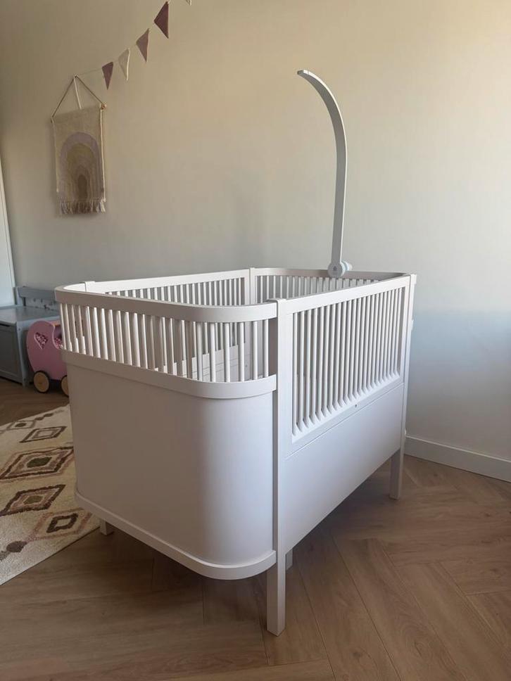 Sebra Kili Baby & Junior Bed - Birchbark Roze, Kinderen en Baby's, Kinderkamer | Bedden, Gebruikt, 140 tot 160 cm, 70 tot 85 cm