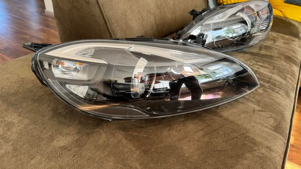 Xenon koplampen Volvo V40 L + R, Auto-onderdelen, Verlichting, Ophalen, Gebruikt, Volvo