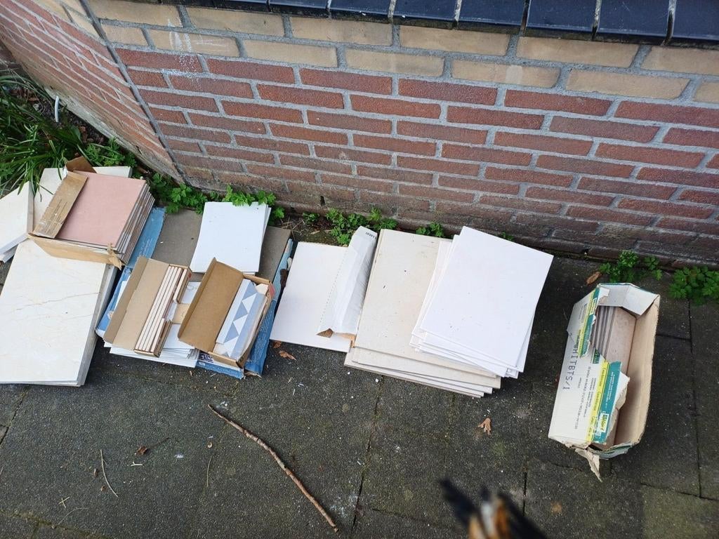 Gratis tegels, Ophalen, 60 cm of meer, 60 cm of meer, Nieuw
