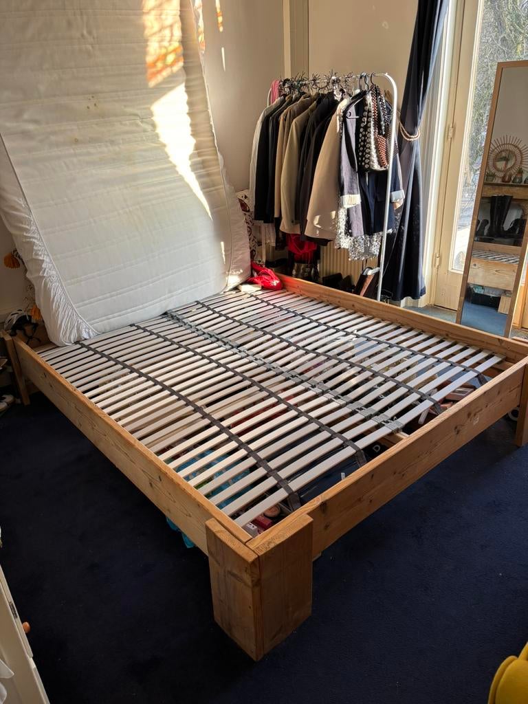 Tweepersoonsbed, Huis en Inrichting, Slaapkamer | Bedden, Ophalen, 90 cm, Eenpersoons, Bruin