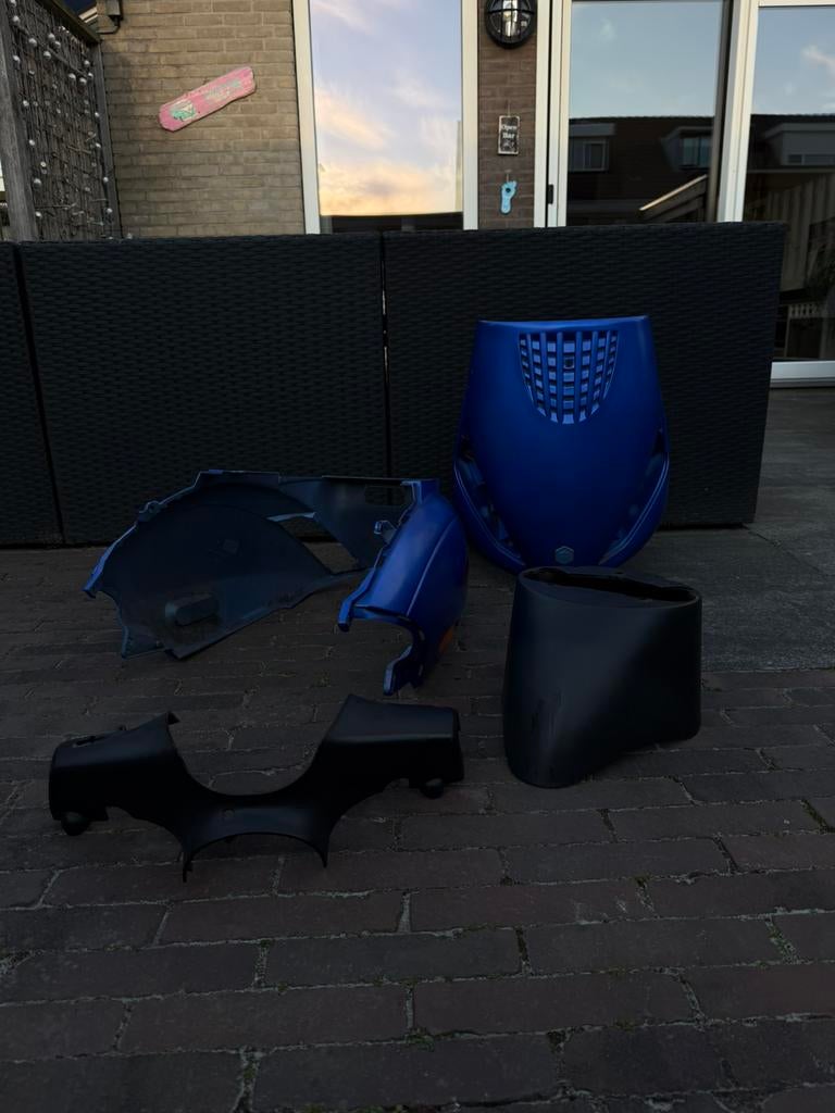 Piaggio zip 2000 kappenset (lichte schade) (compleet), Ophalen, Gebruikt