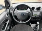 Ford Fiesta 1.4i 16V Ambiente I Airco I Nieuwe APK, Auto's, Ford, Voorwielaandrijving, 15 km/l, 4 cilinders, Blauw