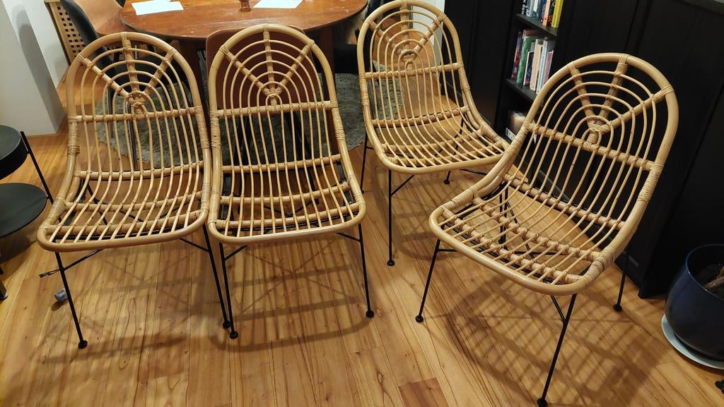 Leuke rieten stoelen van de kwantum, Huis en Inrichting, Stoelen, Ophalen