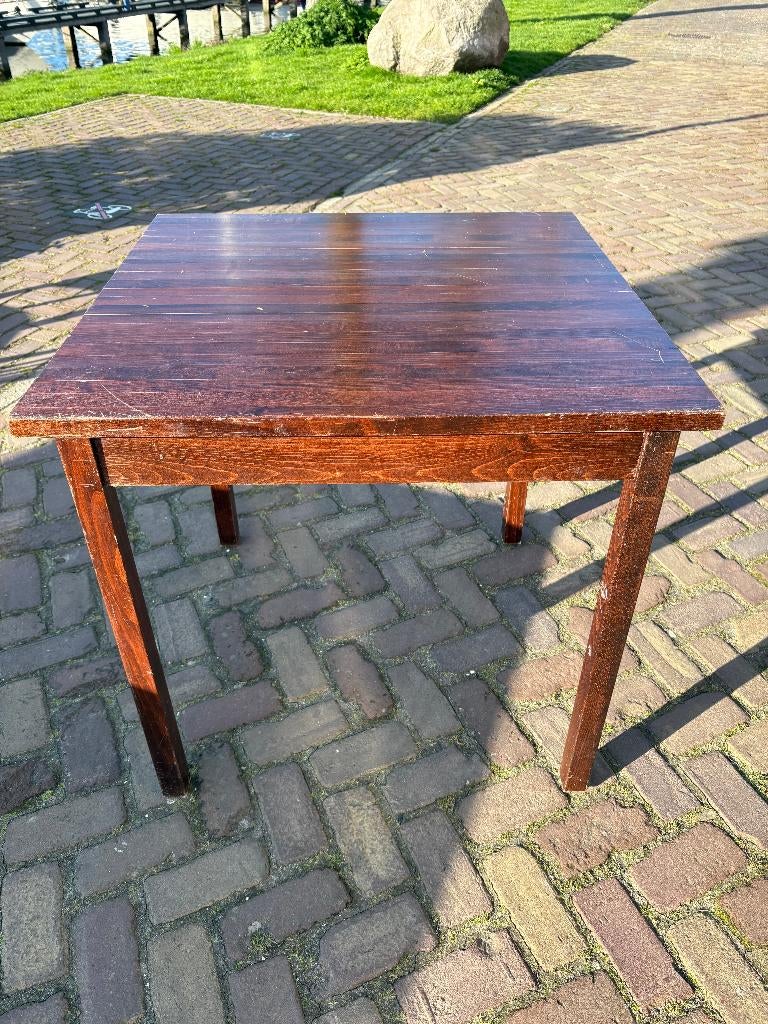 2x vierkante houten restauranttafel 80x80 cm – uit overname, Huis en Inrichting, Tafels | Eettafels, Ophalen, Gebruikt, 50 tot 100 cm