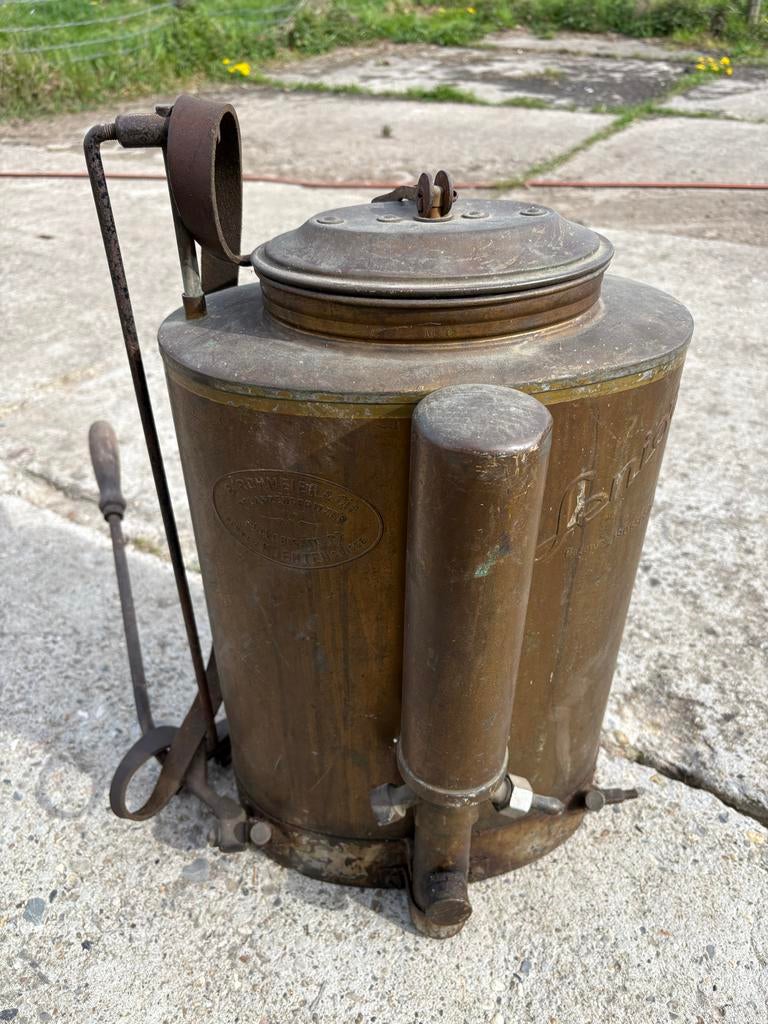 Oude koperen veldspuit / onkruidspuit, Antiek en Kunst, Ophalen of Verzenden, Koper