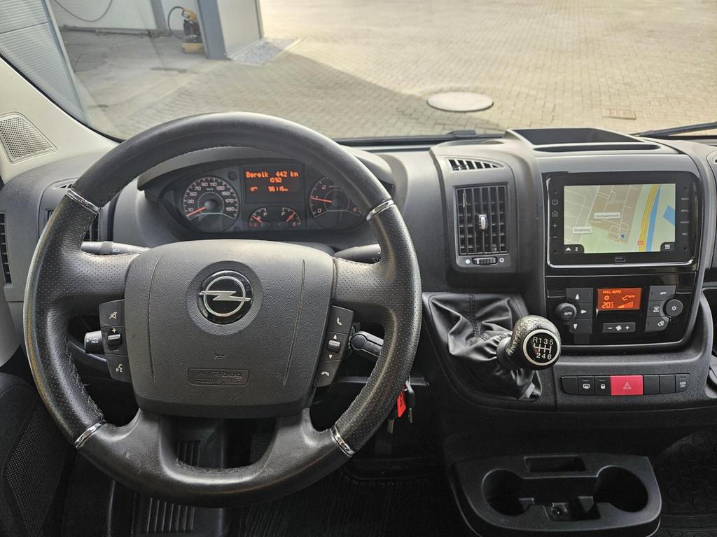 Opel Movano 2.2D L2H2 Airco Camera Trekhaak 3000 kg trekgew, Gebruikt, 4 cilinders, 3000 kg, Zwart