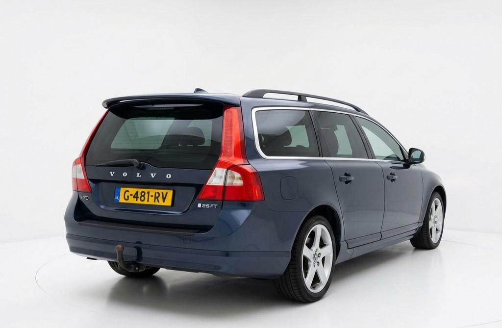 Volvo V70 2.5FT AUTOMAAT CLIMA POLESTAR ENGINEERD R DESIGN!, Auto's, Traction-control, Blauw, Overige brandstoffen, 2521 cc