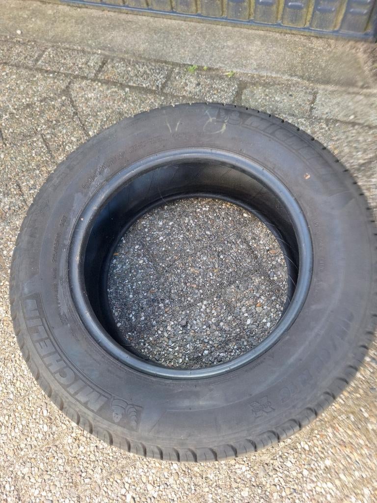 Michelin Latitude 215/65R16 Latitude tour M+S ong 5,5-6mm pr, Ophalen