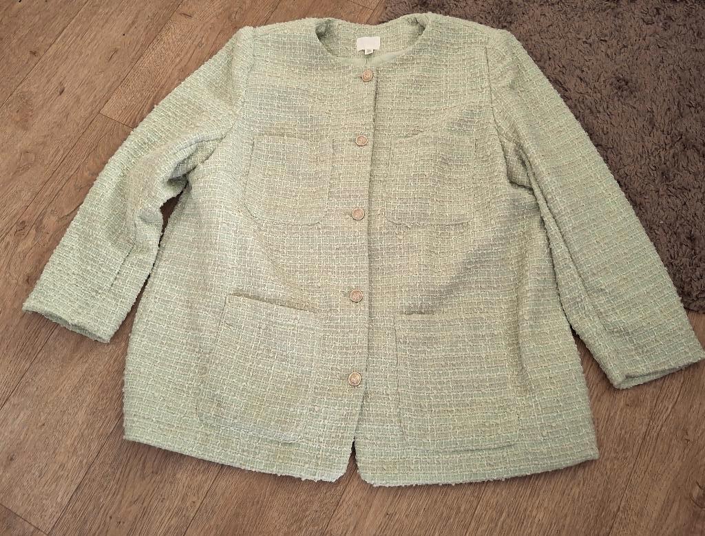 Prachtige boucle jas maat XXL NIEUW, Kleding | Dames, H&M, Maat 46/48 (XL) of groter, Nieuw, Ophalen of Verzenden