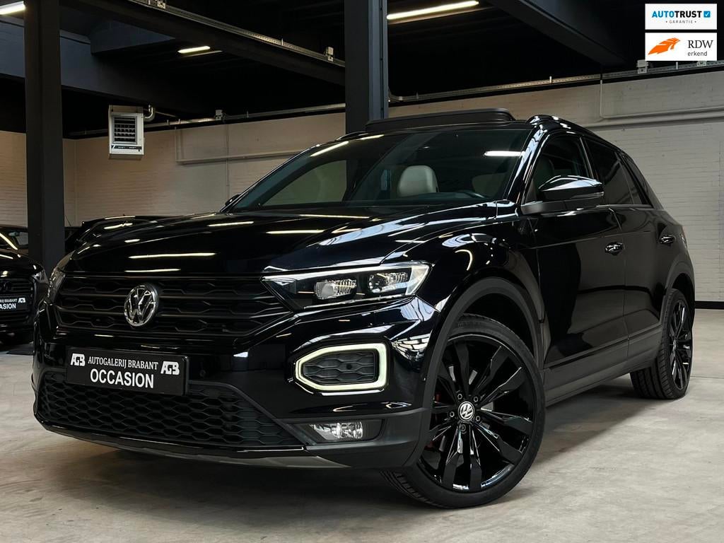 Volkswagen T-Roc 2.0 TSI 4Motion Sport Pano/Carplay/ACC/Came, Automaat, 15 km/l, Gebruikt, Euro 6