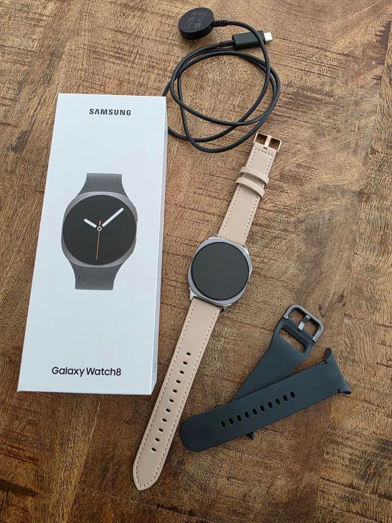 Samsung watch8 Sapphire Crystal, Ophalen, Zo goed als nieuw, Zwart, Android