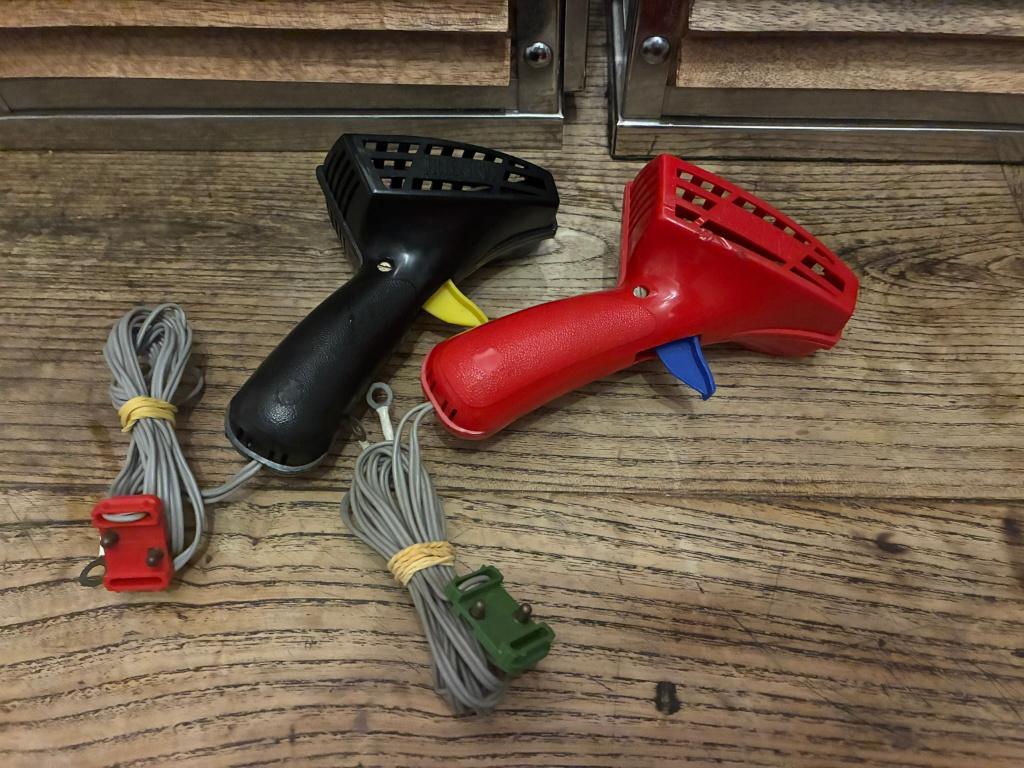 2 x Scalextric Regelaars, Ophalen of Verzenden, Gebruikt, Elektrisch, Overige merken