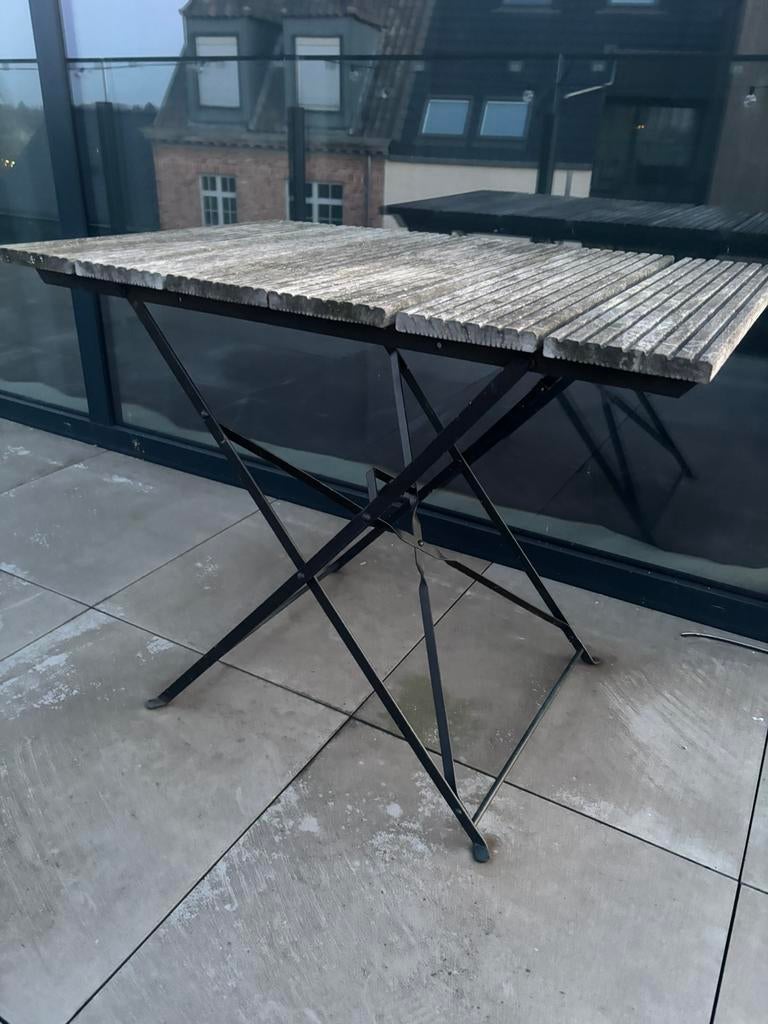 Wooden Outdoor Table, Ophalen, Zo goed als nieuw