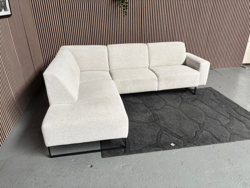 GRATIS LEVERING Montel Hoekbank Lichtgrijs 260x210 GEREINIGD, Huis en Inrichting, Banken | Bankstellen, 250 tot 300 cm, Hoekbank