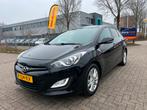 Hyundai I30 Wagon 1.4 - AIRCO - LEDER - PARKEERSENSOR !, Voorwielaandrijving, Euro 5, 15 km/l, Gebruikt