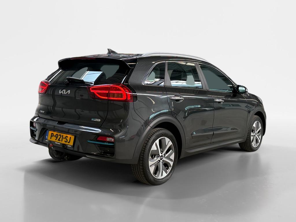Kia e-Niro 64kWh DynamicLine, 12 maanden, Gebruikt, Origineel Nederlands, Zilver of Grijs