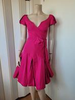 Karen Millen jurk roze maat 32/34 XXS/XS, Karen Millen, Ophalen of Verzenden, Zo goed als nieuw, Roze