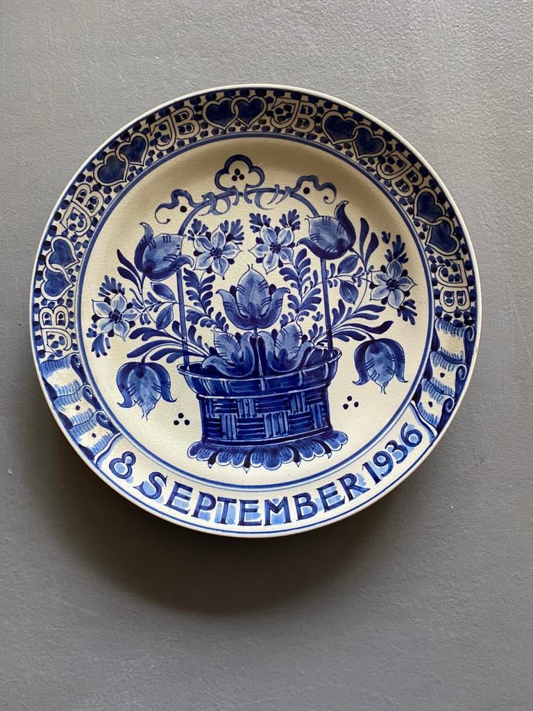 Juliana Bernhard 1936 herdenkingsbord Delfsblauw, Antiek en Kunst, Antiek | Wandborden en Tegels, Ophalen