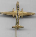 FOKKER VLIEGTUIG SPELD GOUDKLEURIG, Verzamelen, Speldjes, Pins en Buttons, Ophalen of Verzenden, Gebruikt, Transport, Speldje of Pin