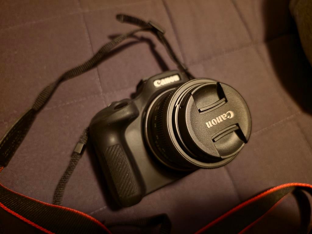 Canon R100 Compleet met Lenzen, Tas en Extra Accu, Gebruikt, Canon, Compact, Ophalen of Verzenden