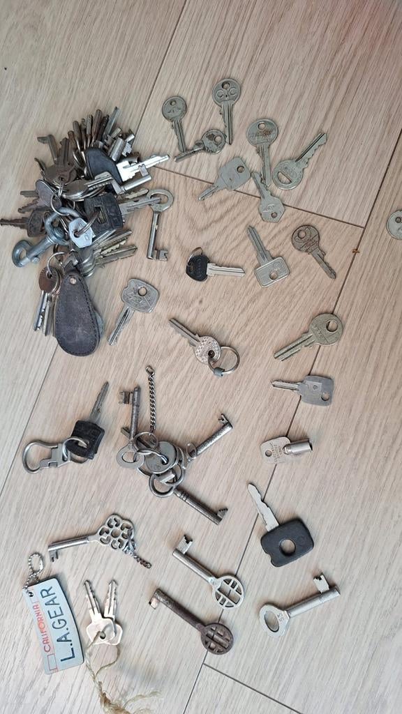 Partij sleutels, Ophalen of Verzenden, Slot