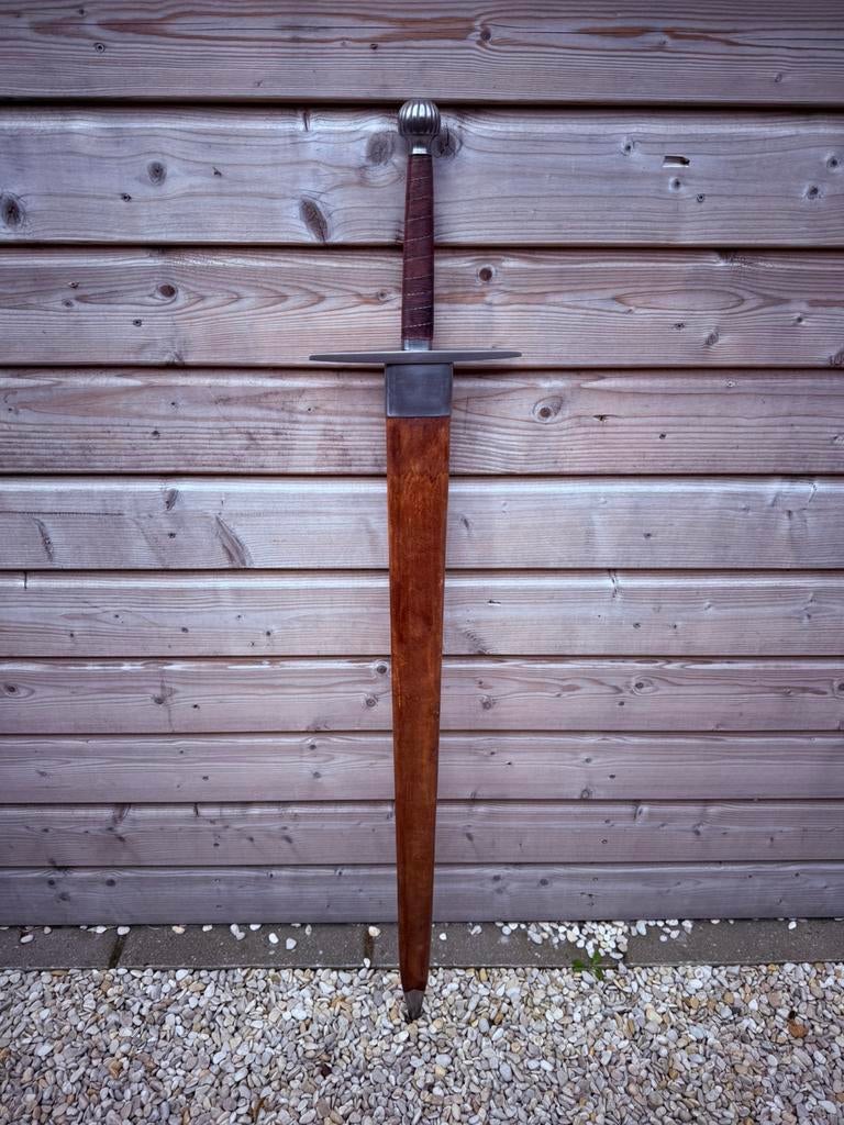 Middeleeuws ridder langzwaard, Ophalen of Verzenden, Zo goed als nieuw, Overige typen