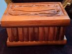 Vintage Houten Sieradendoos met Houtsnijwerk en Spiegel, Antiek en Kunst, Ophalen of Verzenden