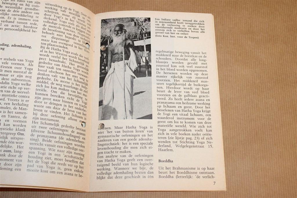 Wijsheid uit het Oosten — Oosterse Filosofie 1971 Vintage, Boeken, Ophalen of Verzenden, Gelezen, Overige onderwerpen, Achtergrond en Informatie