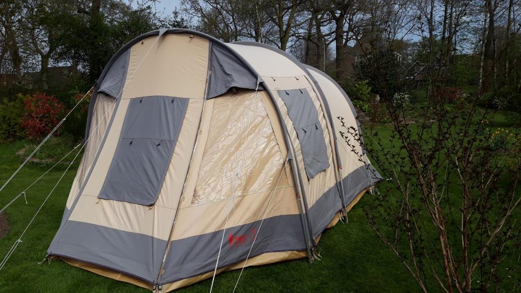 Tent 4 p. katoen Redwood Maple 4 incl kampeerspullen, Caravans en Kamperen, Tenten, Ophalen, Gebruikt