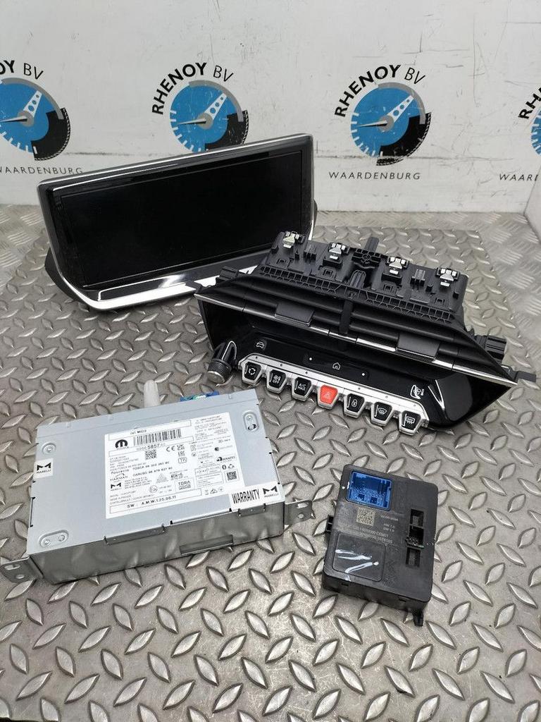 PEUGEOT 208 GT Line PureTech100 NAVIGATIE 2024, Auto-onderdelen, Ophalen of Verzenden, Gebruikt, Stiba lid