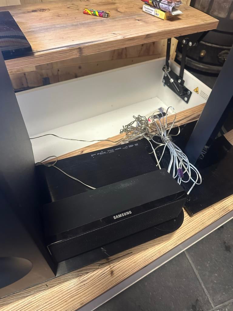 Samsung Blu-ray Home Cinema Set - Compleet Geluidssysteem, Audio, Tv en Foto, Home Cinema-sets, Gebruikt, Blu-ray-speler, 70 watt of meer