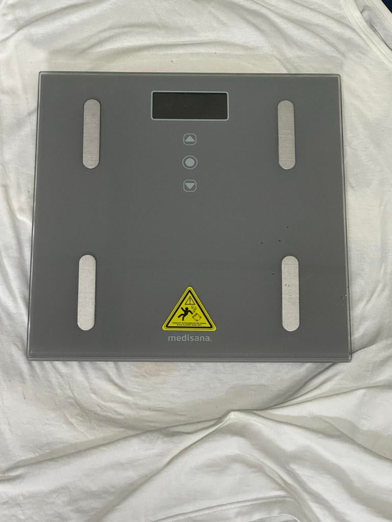 Medisana personenweegschaal, Gebruikt, 1 tot 500 gram, 100 kg of meer, Ophalen of Verzenden